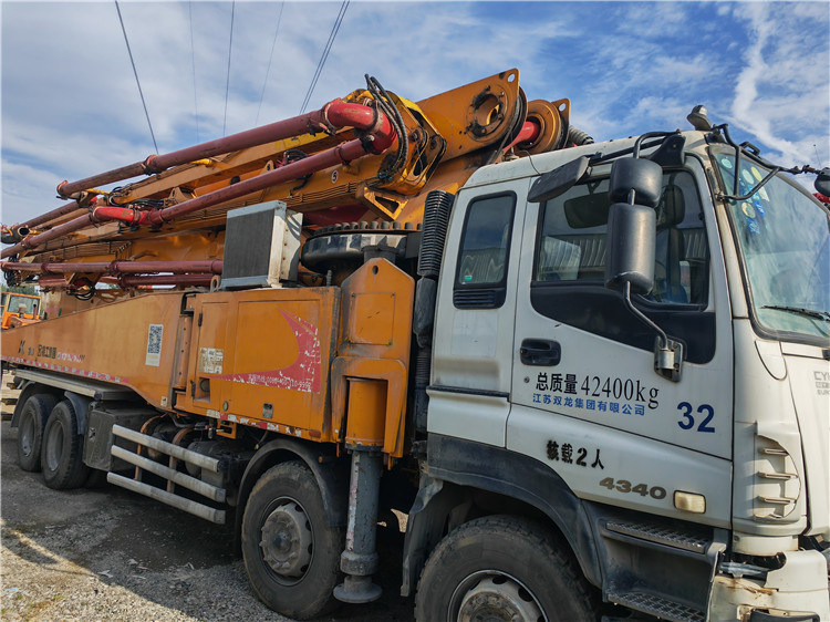 XCMG Official Hb60K 2016 Year Used 56m Truck-Mounted Concrete Pump Truck for Sale - Mobil beton pompası: fotoğraf 2 XCMG Official Hb60K 2016 Year Used 56m Truck-Mounted Concrete Pump Truck for Sale - Mobil beton pompası: fotoğraf 2