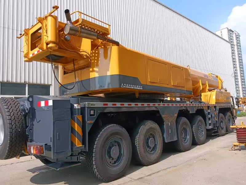 XCMG Official Used Mobile Crane QAY260 All Terrain Cranes Price For Sale - Mobil vinç: fotoğraf 4 XCMG Official Used Mobile Crane QAY260 All Terrain Cranes Price For Sale - Mobil vinç: fotoğraf 4