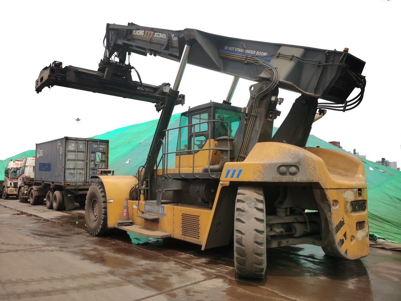 XCMG Official Used Mobile Reach Stacker 45 Tons XCS4531K For Container Price List - Reachstacker: fotoğraf 4 XCMG Official Used Mobile Reach Stacker 45 Tons XCS4531K For Container Price List - Reachstacker: fotoğraf 4