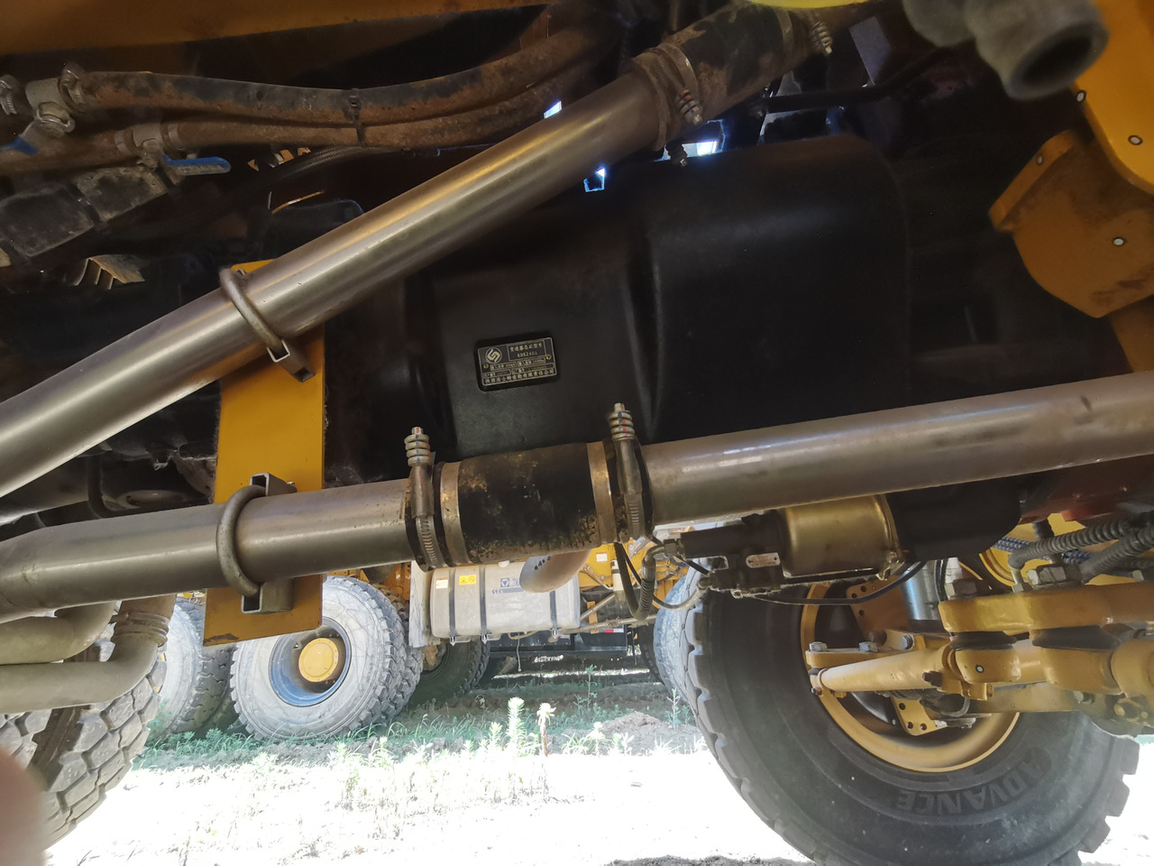 XCMG Official XDR80T 70 Ton Wheel Dumper Second Hand Chinese Tipper Truck Best Price - Damper: fotoğraf 5 XCMG Official XDR80T 70 Ton Wheel Dumper Second Hand Chinese Tipper Truck Best Price - Damper: fotoğraf 5