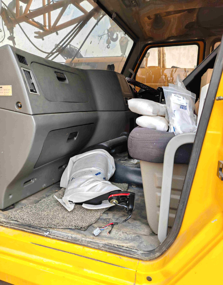 XCMG XCT16_Y 16ton mobile drive 4-Section Telescopic Crane truck - Mobil vinç: fotoğraf 2 XCMG XCT16_Y 16ton mobile drive 4-Section Telescopic Crane truck - Mobil vinç: fotoğraf 2