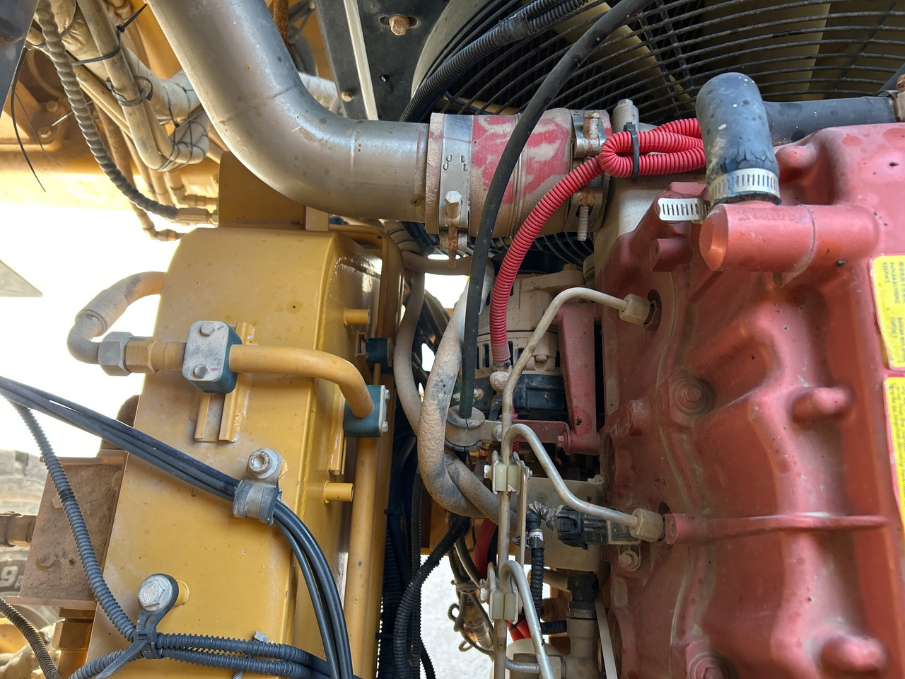 XCMG XDR85T large 85ton mining truck wheeled - Madencilik makinesi: fotoğraf 5 XCMG XDR85T large 85ton mining truck wheeled - Madencilik makinesi: fotoğraf 5