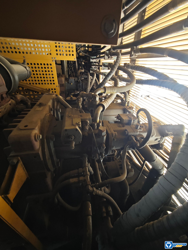 XCMG XGC28000 used 2000ton large tons crawler crane price - Paletli vinç: fotoğraf 2 XCMG XGC28000 used 2000ton large tons crawler crane price - Paletli vinç: fotoğraf 2
