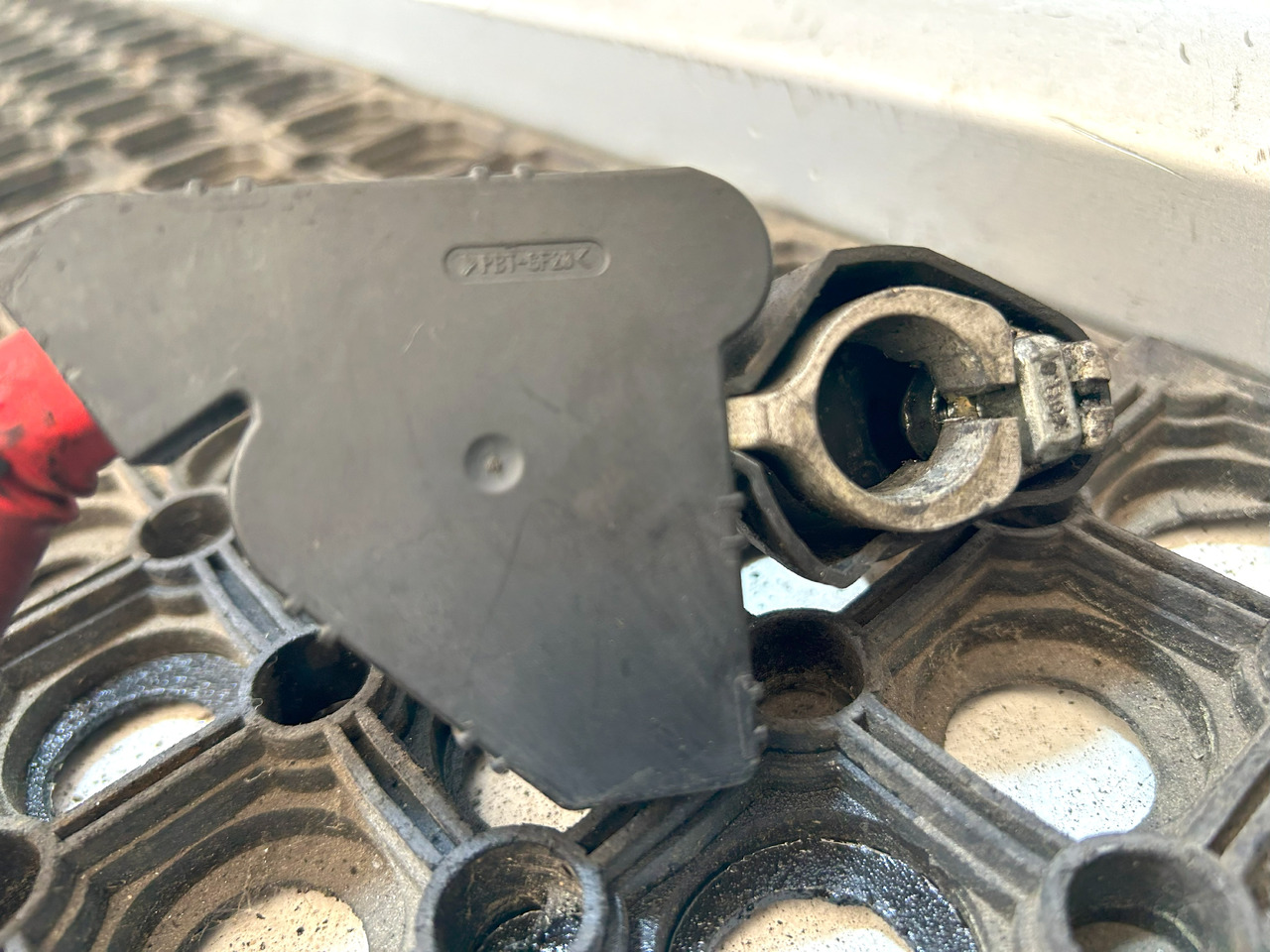 DAF BEM ECU CLAMP CONNECTOR - Sensör: fotoğraf 3 DAF BEM ECU CLAMP CONNECTOR - Sensör: fotoğraf 3