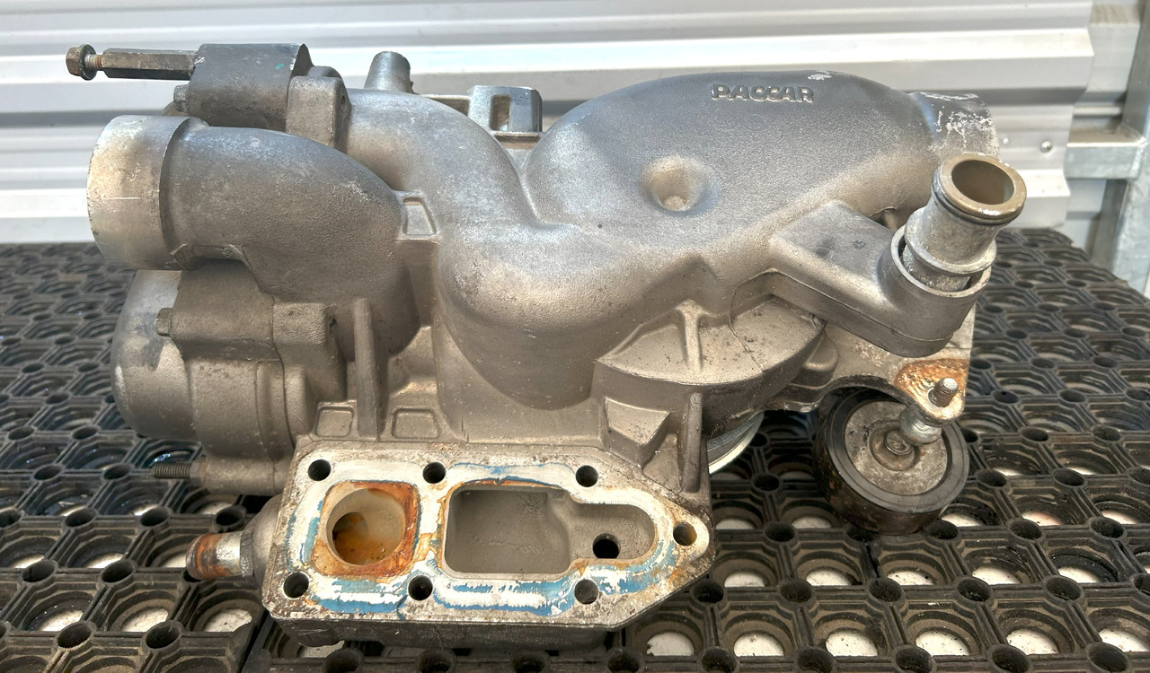 DAF COOLANT PUMP DAF XF 106 - Soğutucu pompası: fotoğraf 5 DAF COOLANT PUMP DAF XF 106 - Soğutucu pompası: fotoğraf 5