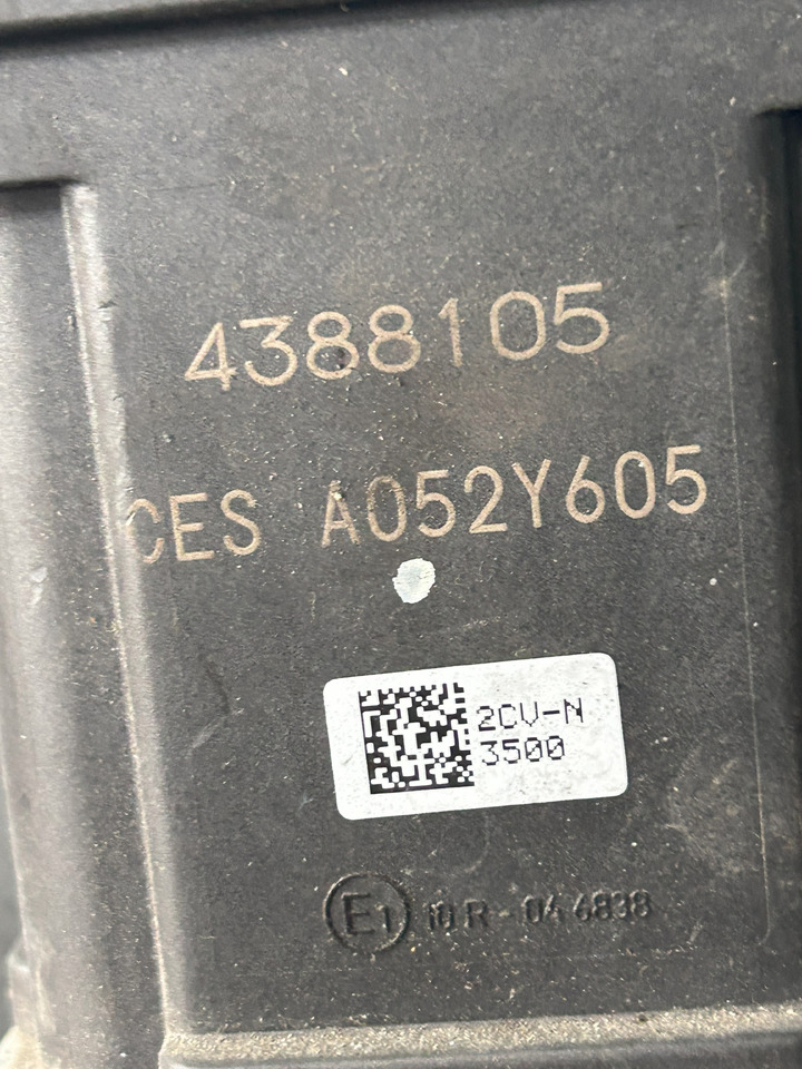 DAF XF 106 480 ADBLUE PUMP 4388105 A052Y605 - Egzoz sistemi - Kamyon: fotoğraf 2 DAF XF 106 480 ADBLUE PUMP 4388105 A052Y605 - Egzoz sistemi - Kamyon: fotoğraf 2