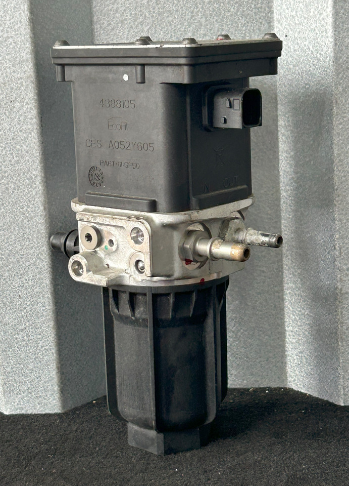 DAF XF 106 480 ADBLUE PUMP 4388105 A052Y605 - Egzoz sistemi - Kamyon: fotoğraf 3 DAF XF 106 480 ADBLUE PUMP 4388105 A052Y605 - Egzoz sistemi - Kamyon: fotoğraf 3