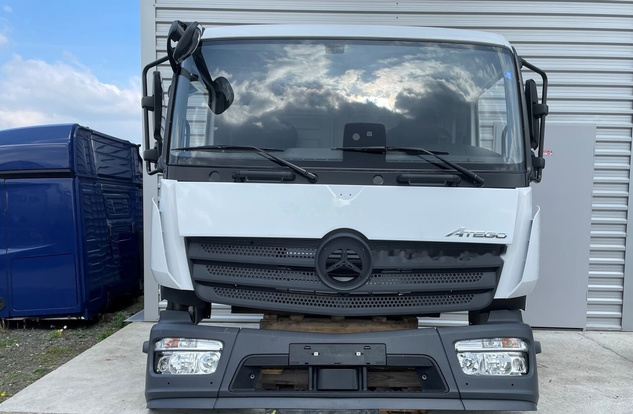 FRONT BUMPER COMPLETE EXTRA COST 700EU Mercedes-Benz ATEGO Euro 6 Mercedes-Benz 1523 L, 1524 L, 1527 L, 1530 - Kabin - Kamyon: fotoğraf 1 FRONT BUMPER COMPLETE EXTRA COST 700EU Mercedes-Benz ATEGO Euro 6 Mercedes-Benz 1523 L, 1524 L, 1527 L, 1530 - Kabin - Kamyon: fotoğraf 1