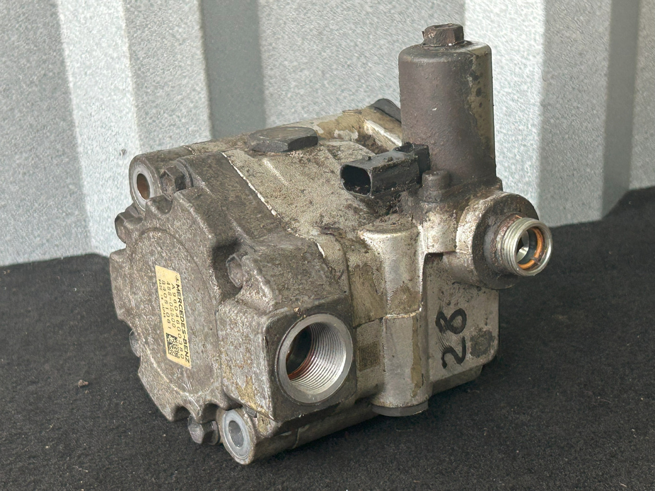 MERCEDES-BENZ ACTROS MP4 POWER STEERING PUMP - Hidrolik güçlendirici pompası - Kamyon: fotoğraf 3 MERCEDES-BENZ ACTROS MP4 POWER STEERING PUMP - Hidrolik güçlendirici pompası - Kamyon: fotoğraf 3