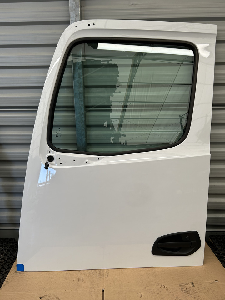 MERCEDES DOOR LEFT narrow cab M-CLASSIC SPACE ACTROS AROCS MP4 MP5 BRAND NEW - Kapı ve yedek parça: fotoğraf 1 MERCEDES DOOR LEFT narrow cab M-CLASSIC SPACE ACTROS AROCS MP4 MP5 BRAND NEW - Kapı ve yedek parça: fotoğraf 1