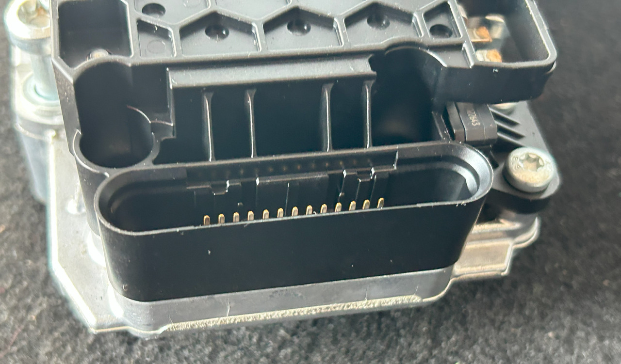 ZF DAF XF 106 530 TRAXON ZF VALVE BLOCK - Yönetim bloku - Kamyon: fotoğraf 5 ZF DAF XF 106 530 TRAXON ZF VALVE BLOCK - Yönetim bloku - Kamyon: fotoğraf 5