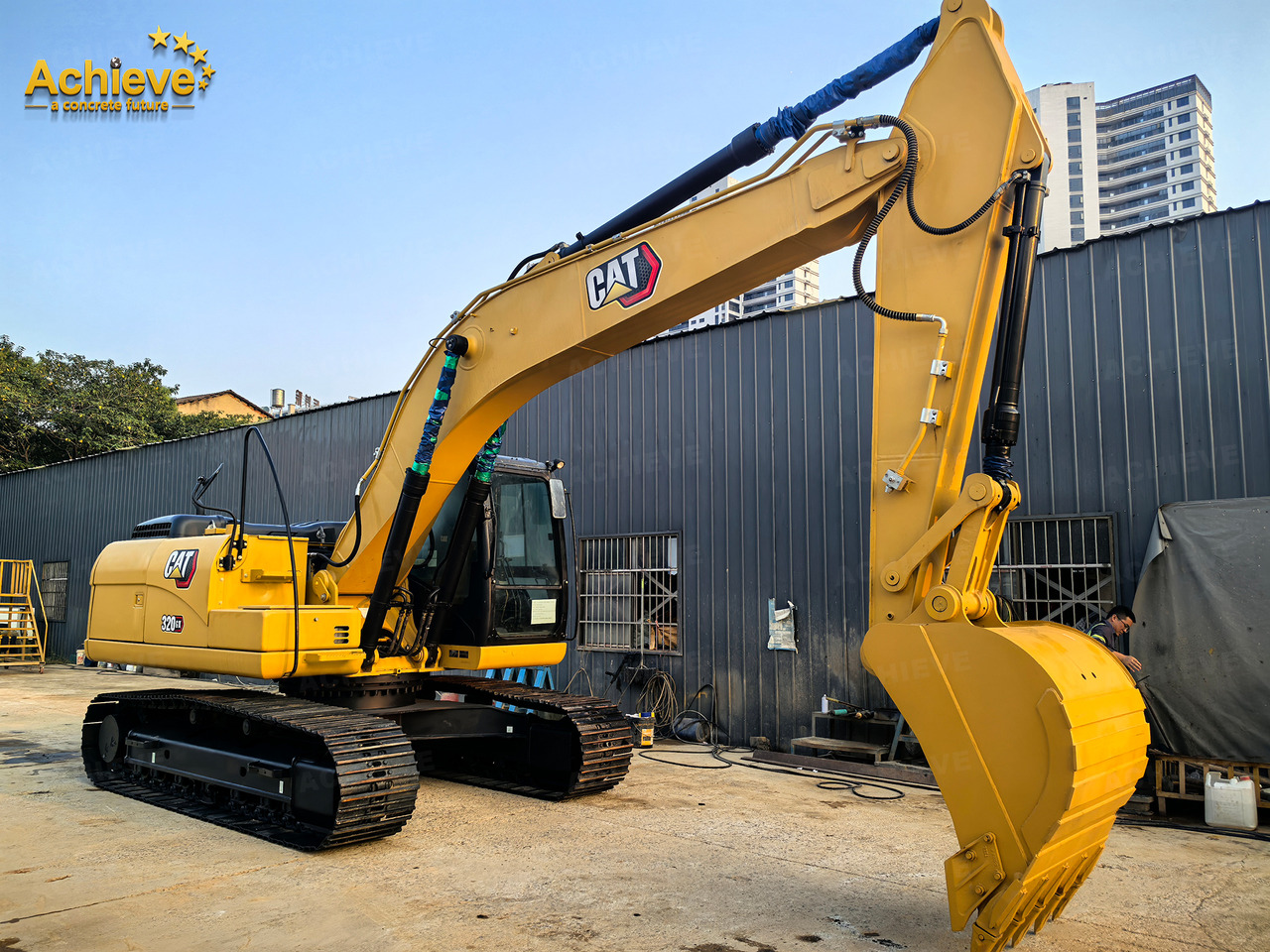 CATERPILLAR Caterpillar's new classic CAT® 320 GX hydraulic excavator 3571h 2021 0.93 m³ 110/2000 kw/rpm Cat® C4.4 390 L 【ACHIEVE】 TOP CONDITION!!! - Paletli ekskavatör: fotoğraf 1 CATERPILLAR Caterpillar's new classic CAT® 320 GX hydraulic excavator 3571h 2021 0.93 m³ 110/2000 kw/rpm Cat® C4.4 390 L 【ACHIEVE】 TOP CONDITION!!! - Paletli ekskavatör: fotoğraf 1