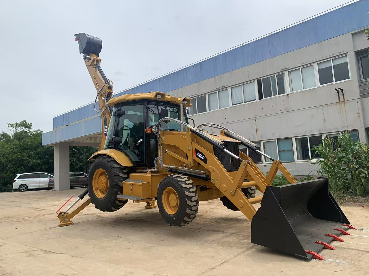 Caterpillar 4x4 Backhoe Loader CAT 420, 428 - Iş makinesi: fotoğraf 4 Caterpillar 4x4 Backhoe Loader CAT 420, 428 - Iş makinesi: fotoğraf 4