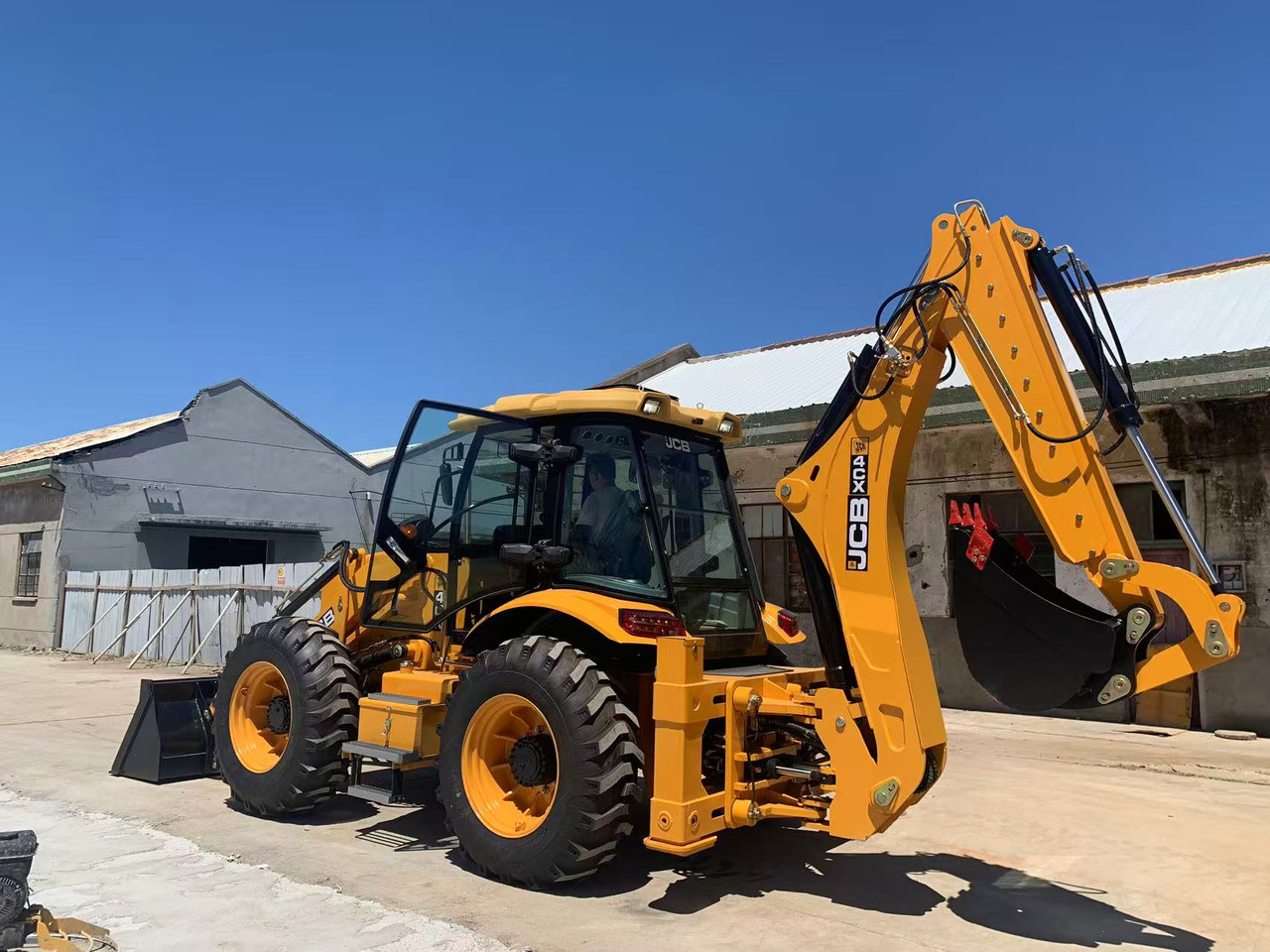 JCB Backhoe Loader 4CX, 4DX Good Price on Sale - Iş makinesi: fotoğraf 3 JCB Backhoe Loader 4CX, 4DX Good Price on Sale - Iş makinesi: fotoğraf 3