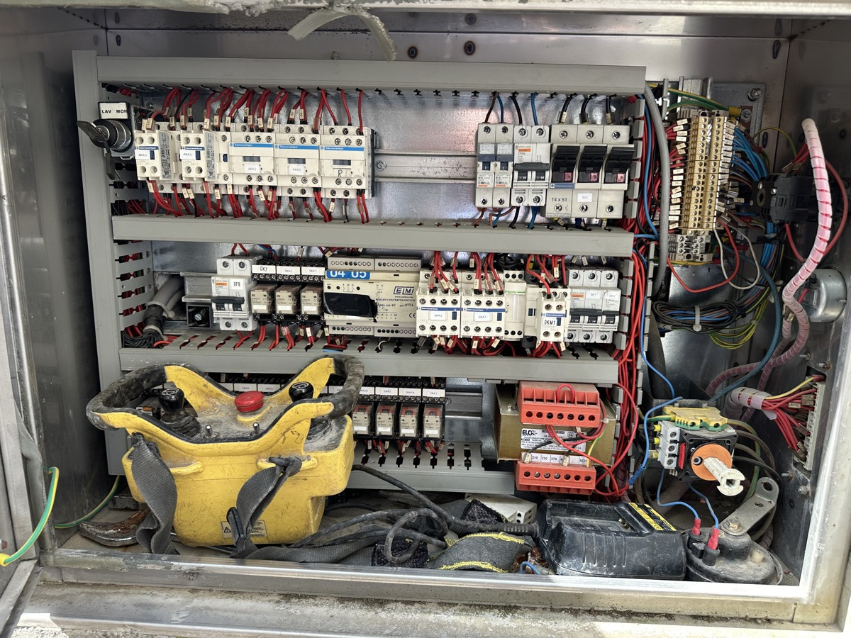 COMEDIL CBR 32 Plus - Kendi kendini kuran kule vinç: fotoğraf 3 COMEDIL CBR 32 Plus - Kendi kendini kuran kule vinç: fotoğraf 3