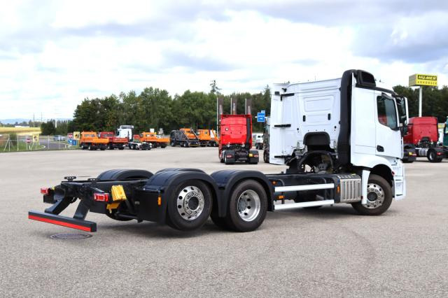 Mercedes-Benz Actros 2543L EXII/EXIII, FL - Şasi kamyon: fotoğraf 3 Mercedes-Benz Actros 2543L EXII/EXIII, FL - Şasi kamyon: fotoğraf 3