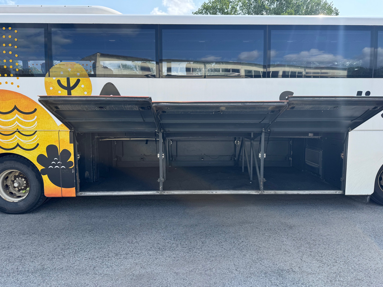SCANIA OmniExpress 360 - Turistik otobüs: fotoğraf 3 SCANIA OmniExpress 360 - Turistik otobüs: fotoğraf 3
