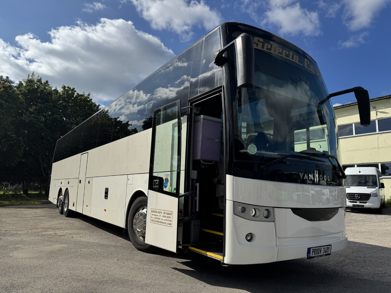 Van Hool EX17H - Turistik otobüs: fotoğraf 1 Van Hool EX17H - Turistik otobüs: fotoğraf 1