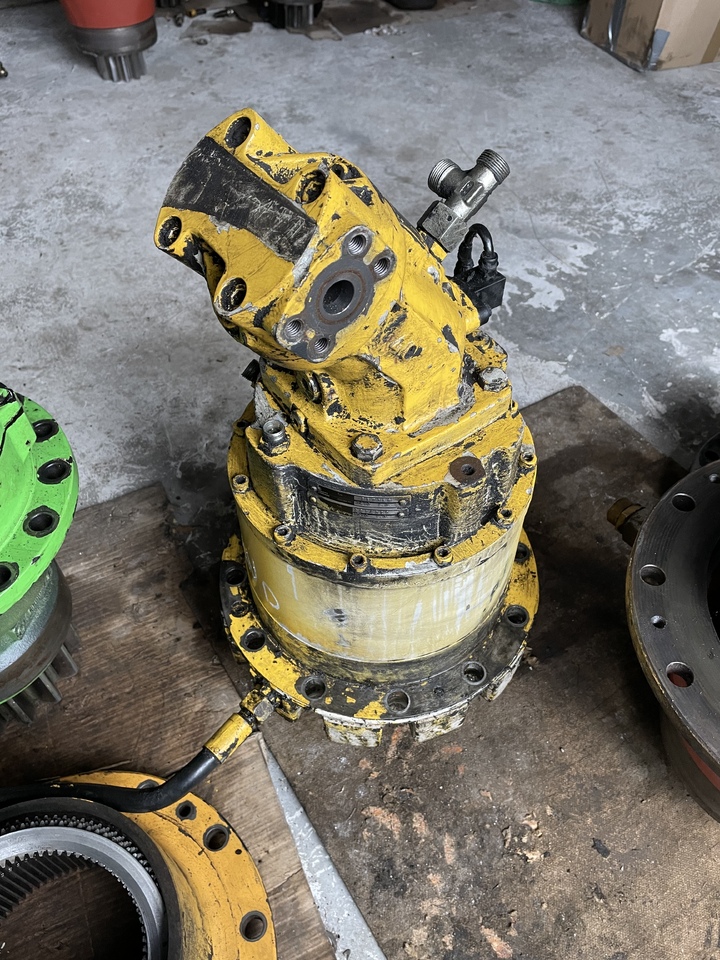 NEW HOLLAND Mh plus - Dönüş motoru - Ekskavatör: fotoğraf 5 NEW HOLLAND Mh plus - Dönüş motoru - Ekskavatör: fotoğraf 5