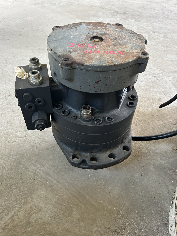 Poclain Hydraulics MSE-11 - Dönüş motoru - Tekerlekli ekskavatör: fotoğraf 2 Poclain Hydraulics MSE-11 - Dönüş motoru - Tekerlekli ekskavatör: fotoğraf 2