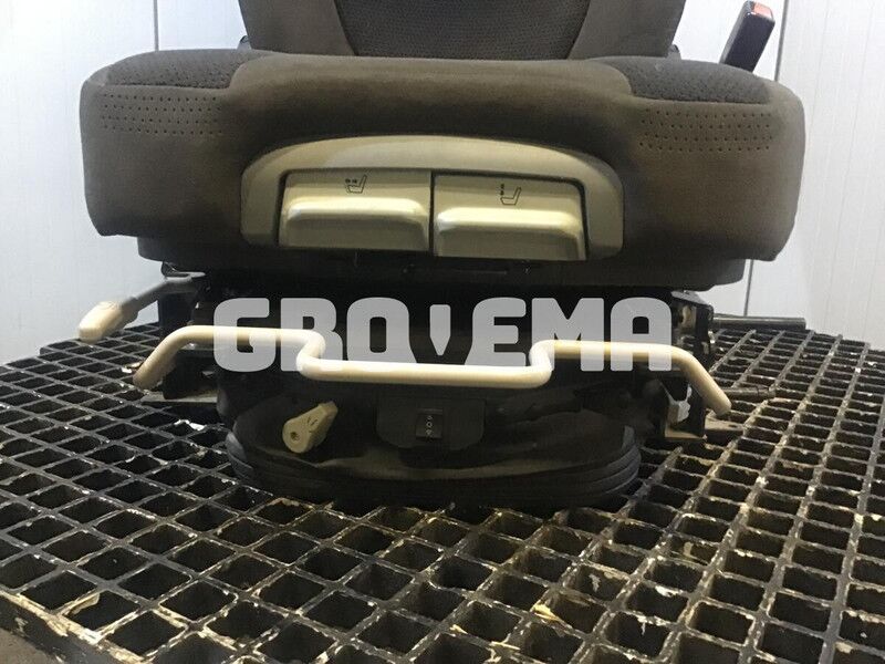 Grammer R926 K-LC / R946 LC / R946 LC-V / R946 NLC - Koltuk: fotoğraf 2 Grammer R926 K-LC / R946 LC / R946 LC-V / R946 NLC - Koltuk: fotoğraf 2