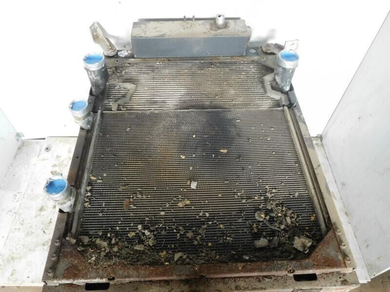 Liebherr Combined Radiator - Radyatör: fotoğraf 1 Liebherr Combined Radiator - Radyatör: fotoğraf 1