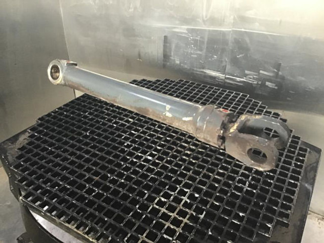 Liebherr Cylinder - Hidrolik silindir: fotoğraf 2 Liebherr Cylinder - Hidrolik silindir: fotoğraf 2