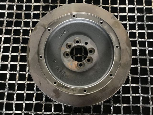Liebherr Flywheel - Volan: fotoğraf 1 Liebherr Flywheel - Volan: fotoğraf 1