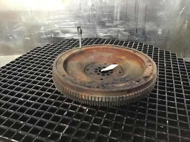 Liebherr Flywheel - Volan: fotoğraf 2 Liebherr Flywheel - Volan: fotoğraf 2