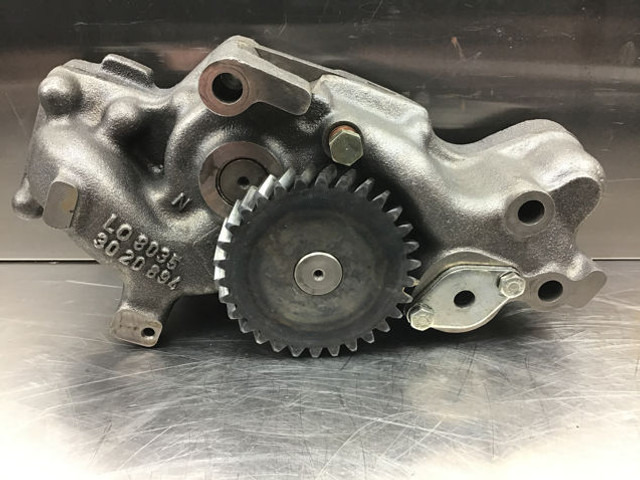 Liebherr Oil Pump - Yağ pompası: fotoğraf 1 Liebherr Oil Pump - Yağ pompası: fotoğraf 1