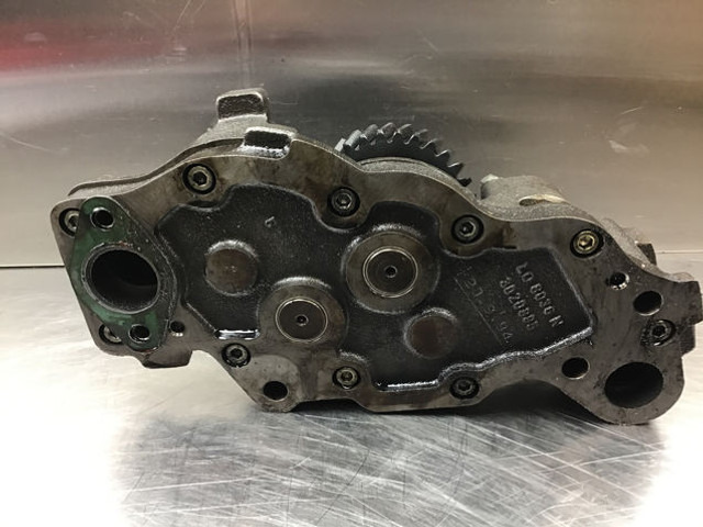Liebherr Oil Pump - Yağ pompası: fotoğraf 3 Liebherr Oil Pump - Yağ pompası: fotoğraf 3