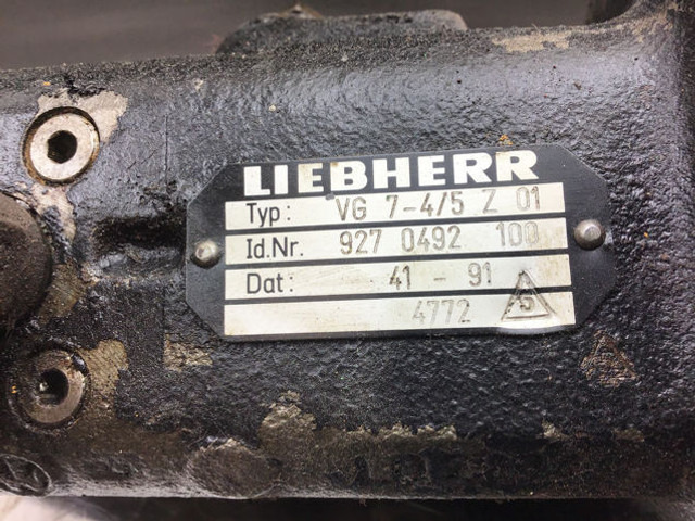 Liebherr Pilot Control Unit - Vites kolu: fotoğraf 3 Liebherr Pilot Control Unit - Vites kolu: fotoğraf 3