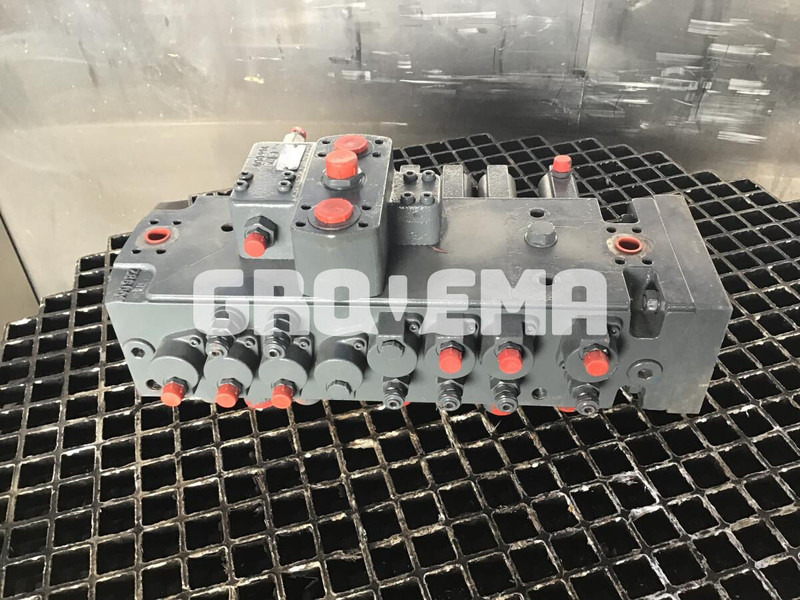 Liebherr R308, A312, R312 ,R310 - Hidrolik: fotoğraf 1 Liebherr R308, A312, R312 ,R310 - Hidrolik: fotoğraf 1