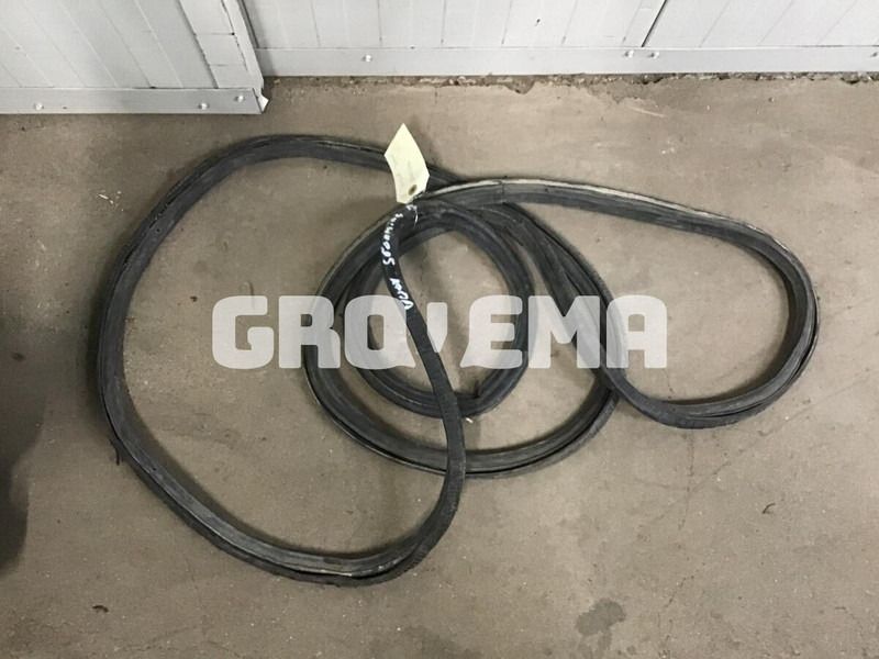 Liebherr R900 Li / R914HDSL / R914B / R912HDSL / R912 Li / R904 / R902 Li / R922 / A904 Li / A904 INDUSTRIAL / A902 Li / A900C Li / A900B - Kabin ve iç mekan: fotoğraf 2 Liebherr R900 Li / R914HDSL / R914B / R912HDSL / R912 Li / R904 / R902 Li / R922 / A904 Li / A904 INDUSTRIAL / A902 Li / A900C Li / A900B - Kabin ve iç mekan: fotoğraf 2