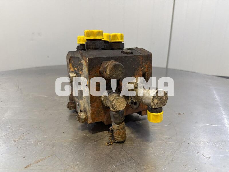 Liebherr R922 / R926 K-LC / R946 LC / R946 LC-V / R946 NLC / R922 Li / R922 LC / R922 ENGINE LIEBHERR / R926 LC / R920 / R920 LC / R920 N - Hidrolik: fotoğraf 3 Liebherr R922 / R926 K-LC / R946 LC / R946 LC-V / R946 NLC / R922 Li / R922 LC / R922 ENGINE LIEBHERR / R926 LC / R920 / R920 LC / R920 N - Hidrolik: fotoğraf 3