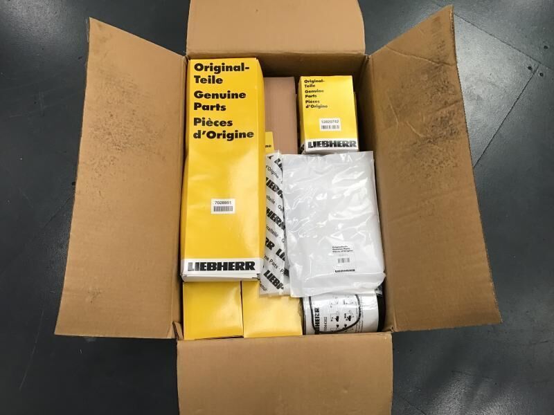 Liebherr Service Kit 1000 hours R906/R916/R926 - Yakıt filtresi: fotoğraf 2 Liebherr Service Kit 1000 hours R906/R916/R926 - Yakıt filtresi: fotoğraf 2