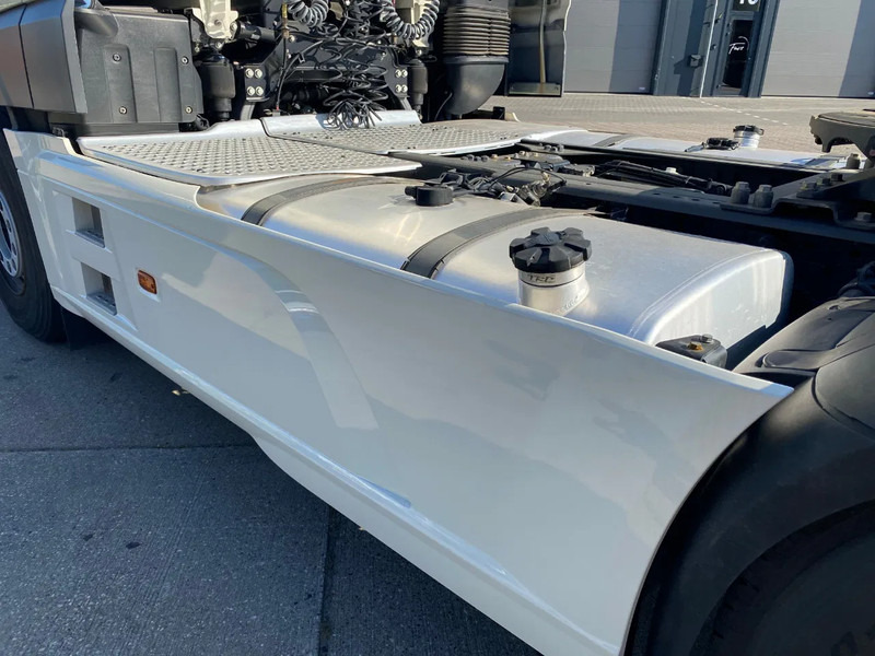 Çekici DAF XF 106.480 SSC / Intarder / Stand Airco / Full Spoilers: fotoğraf 13