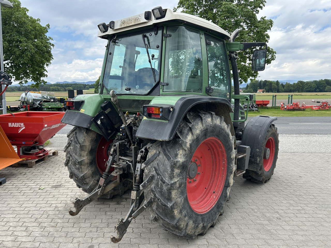 Fendt Farmer 309 CA - Traktör: fotoğraf 3 Fendt Farmer 309 CA - Traktör: fotoğraf 3