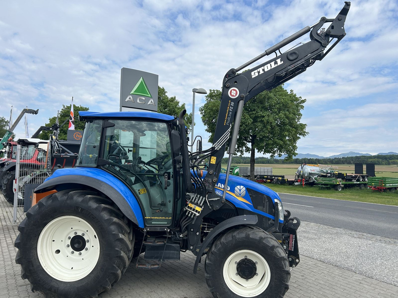 New Holland T4.105 - Traktör: fotoğraf 2 New Holland T4.105 - Traktör: fotoğraf 2
