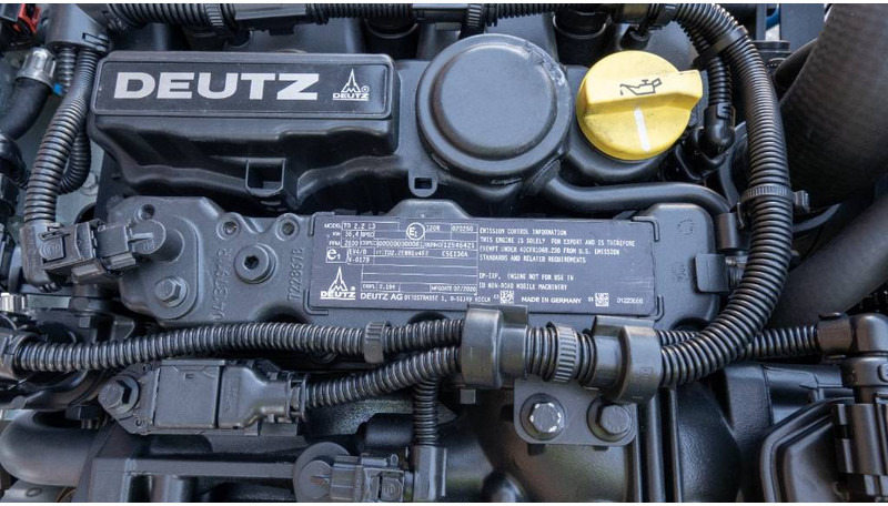 Deutz TD 2.2 L3 - Motor - İş makinaları: fotoğraf 5 Deutz TD 2.2 L3 - Motor - İş makinaları: fotoğraf 5
