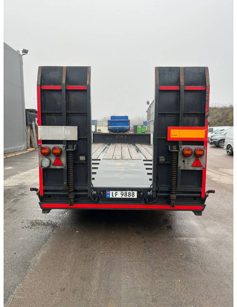 Scanslep B2DC - Alçak çerçeveli platform römork: fotoğraf 5 Scanslep B2DC - Alçak çerçeveli platform römork: fotoğraf 5