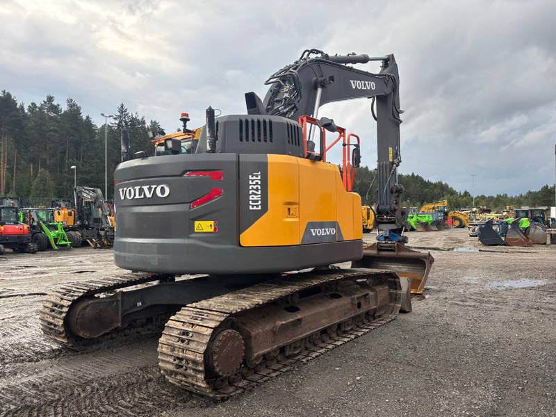 Volvo ECR 235EL - Paletli ekskavatör: fotoğraf 3 Volvo ECR 235EL - Paletli ekskavatör: fotoğraf 3