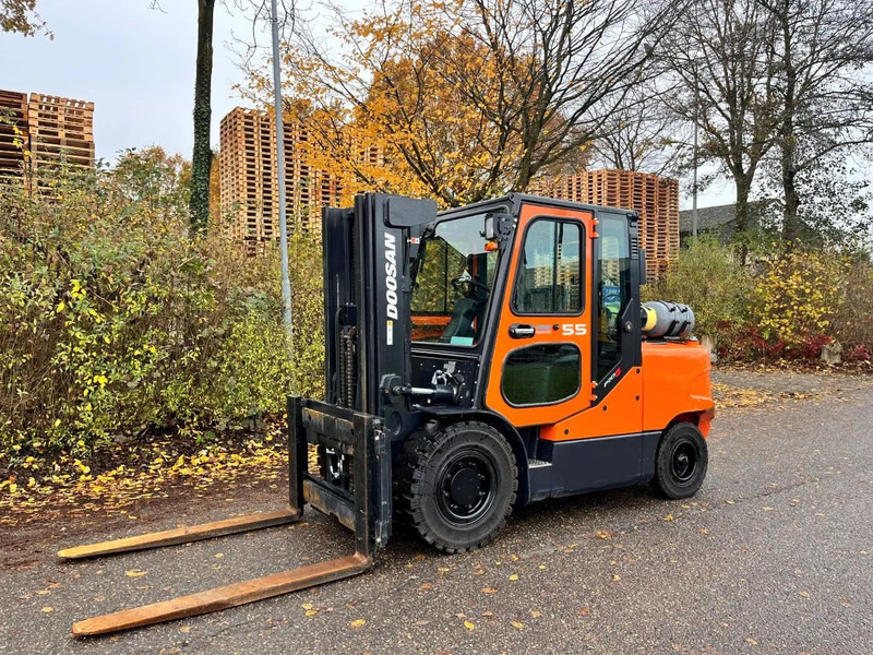 Doosan G55C-5   1593 HOURS - LPG forklift: fotoğraf 4 Doosan G55C-5   1593 HOURS - LPG forklift: fotoğraf 4