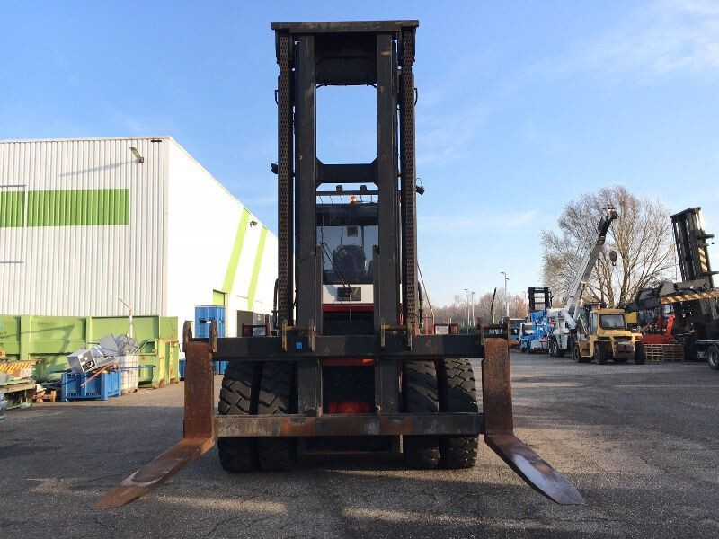 Fantuzzi FDC250 - Dizel forklift: fotoğraf 5 Fantuzzi FDC250 - Dizel forklift: fotoğraf 5