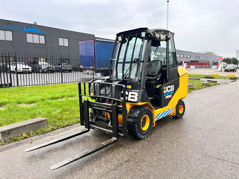 JCB TLT30-19E - Teleskopik tekerlekli yükleyici: fotoğraf 4 JCB TLT30-19E - Teleskopik tekerlekli yükleyici: fotoğraf 4