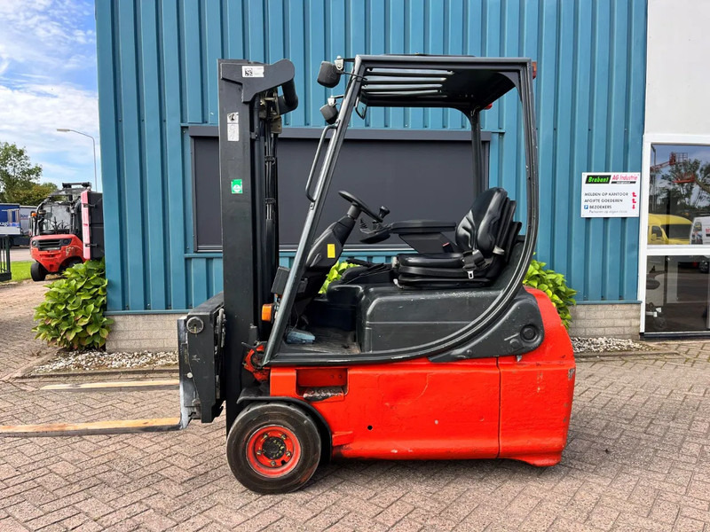 Linde E16-02 - Elektrikli forklift: fotoğraf 2 Linde E16-02 - Elektrikli forklift: fotoğraf 2