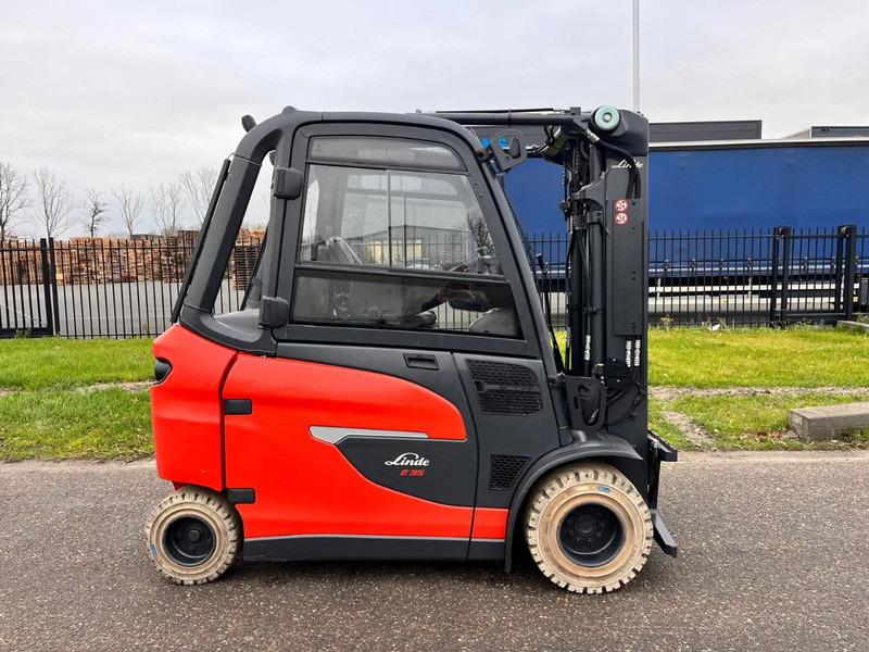 Linde E35HL-01 - Elektrikli forklift: fotoğraf 1 Linde E35HL-01 - Elektrikli forklift: fotoğraf 1