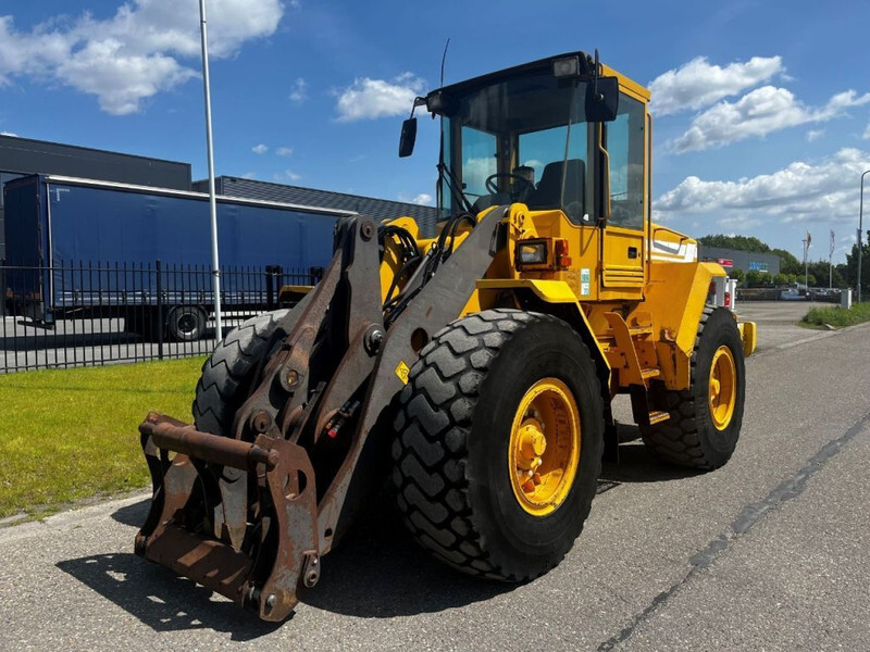 Volvo L70C - Tekerlekli yükleyici: fotoğraf 3 Volvo L70C - Tekerlekli yükleyici: fotoğraf 3