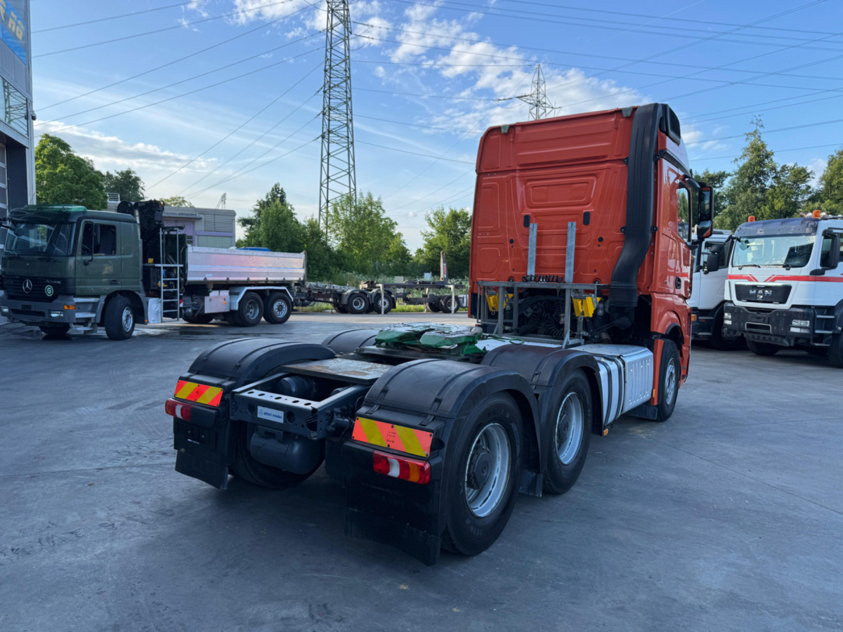 MERCEDES Actros 3358 6x4 120T - Çekici: fotoğraf 5 MERCEDES Actros 3358 6x4 120T - Çekici: fotoğraf 5