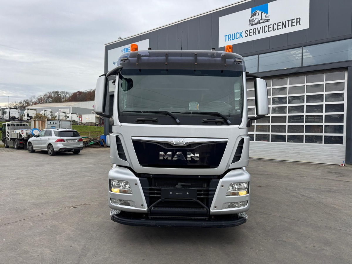 MAN TGS 35.480 8x2-4 H Effer 1355 9-6 - Vinçli kamyon: fotoğraf 4 MAN TGS 35.480 8x2-4 H Effer 1355 9-6 - Vinçli kamyon: fotoğraf 4